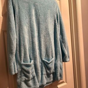 Sweater with pockets
